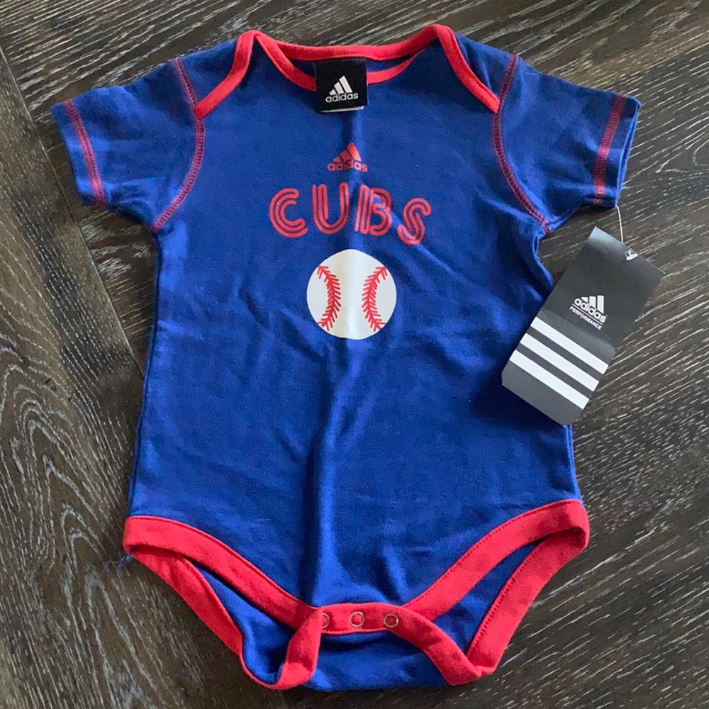 NWT Chicago Cubs Onsie